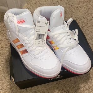 Hoops Mid 2.0 size 6